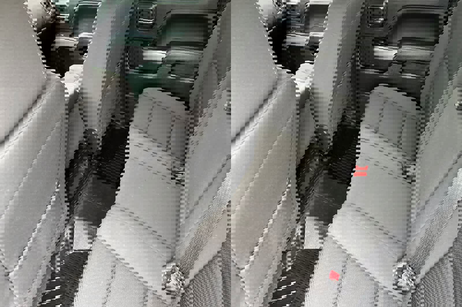 Used 2018 Chevrolet Silverado 1500 LT w/ All Star Edition image 10