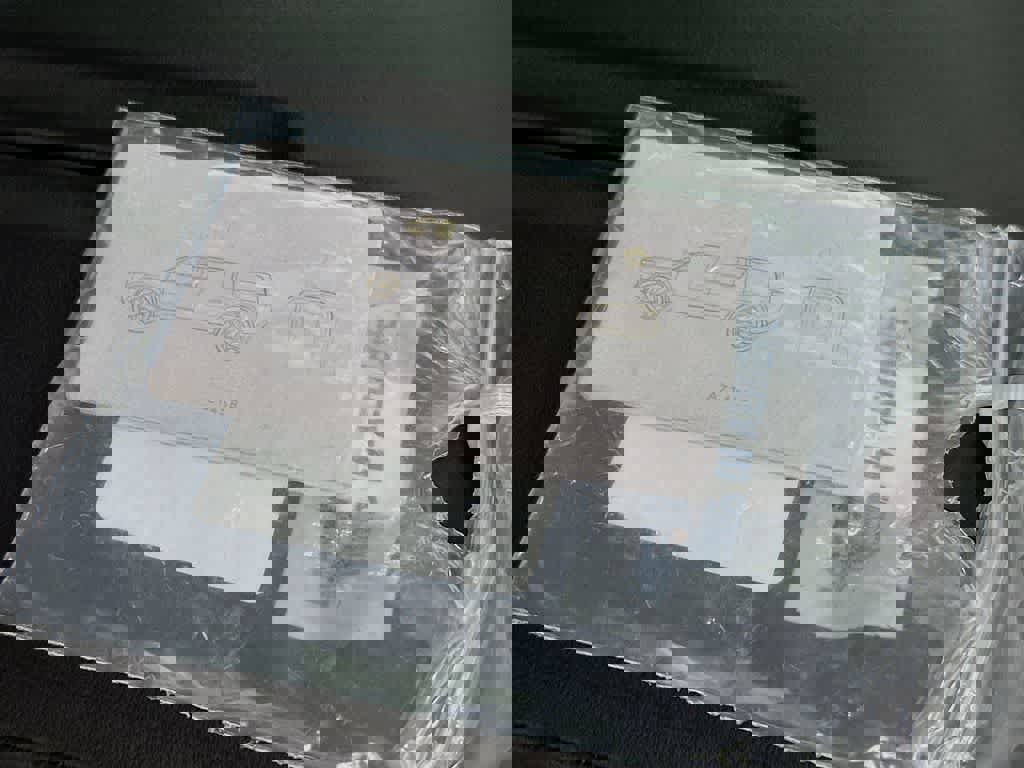 Used 2025 Rivian R1S Adventure image 25