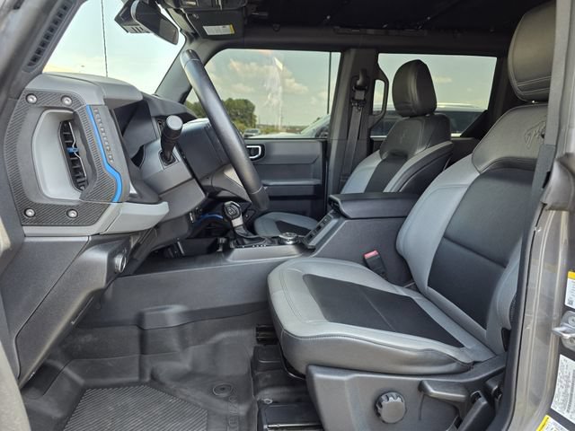 Certified 2022 Ford Bronco Black Diamond w/ Sasquatch Package AWD/4WD image 13