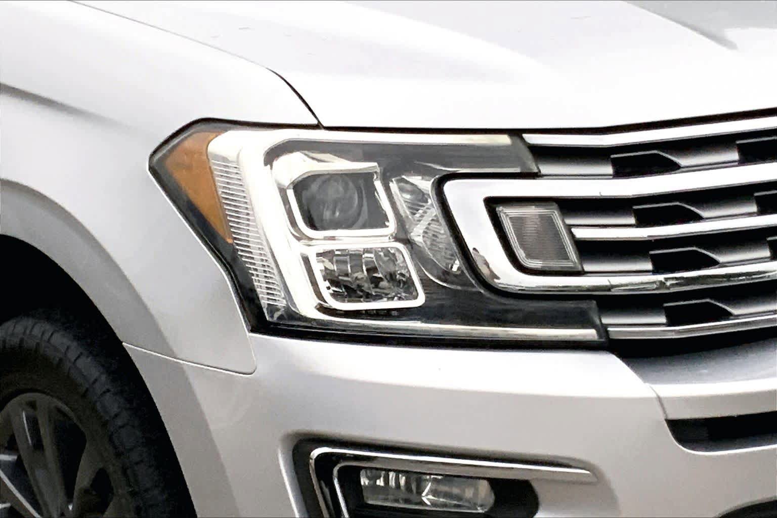Certified 2019 Ford Expedition Max Limited RWD image 24