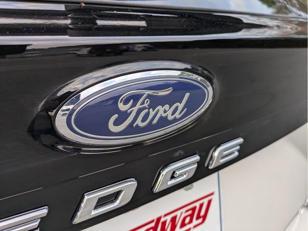 Certified 2023 Ford Edge SEL w/ Convenience Package image 11