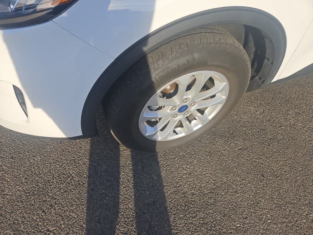 Certified 2022 Ford Escape SE AWD/4WD image 3