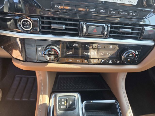 Used 2022 Nissan Pathfinder Platinum w/ Cargo Package AWD/4WD image 16