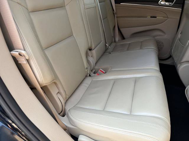 Used 2021 Jeep Grand Cherokee Limited w/ Premium Lighting Group AWD/4WD image 22