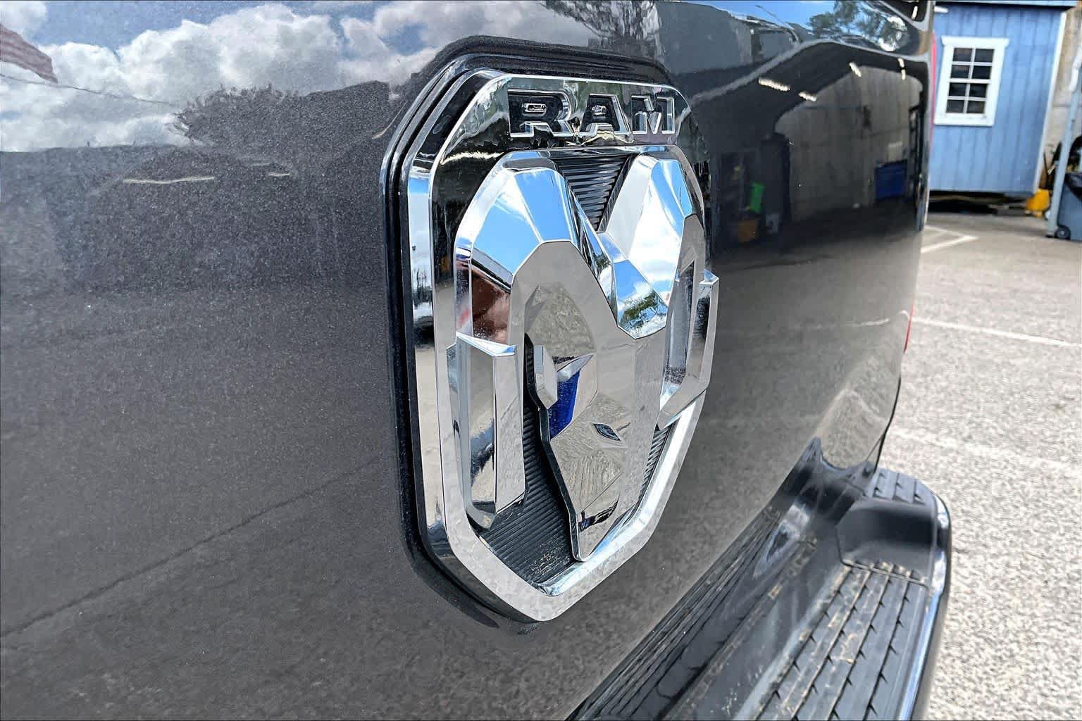 Used 2021 RAM 1500 Lone Star AWD/4WD image 31
