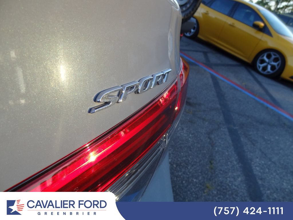 Used 2024 Honda Civic Sport image 8