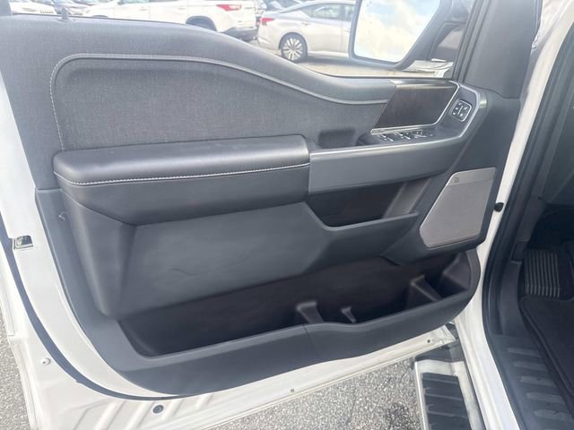 Certified 2022 Ford F150 Lariat w/ Equipment Group 502A High image 18