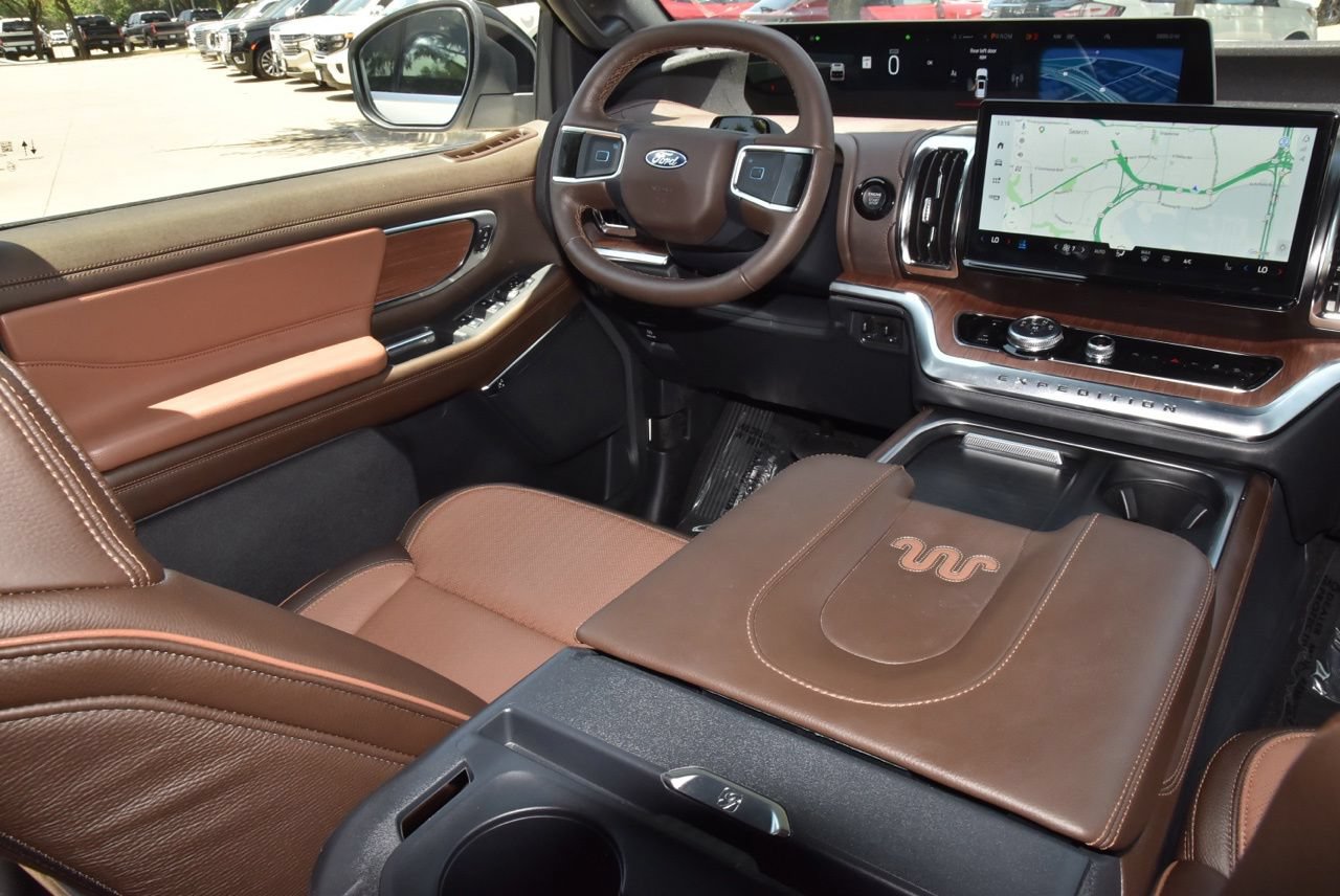 Certified 2026 Ford Expedition King Ranch AWD/4WD image 16