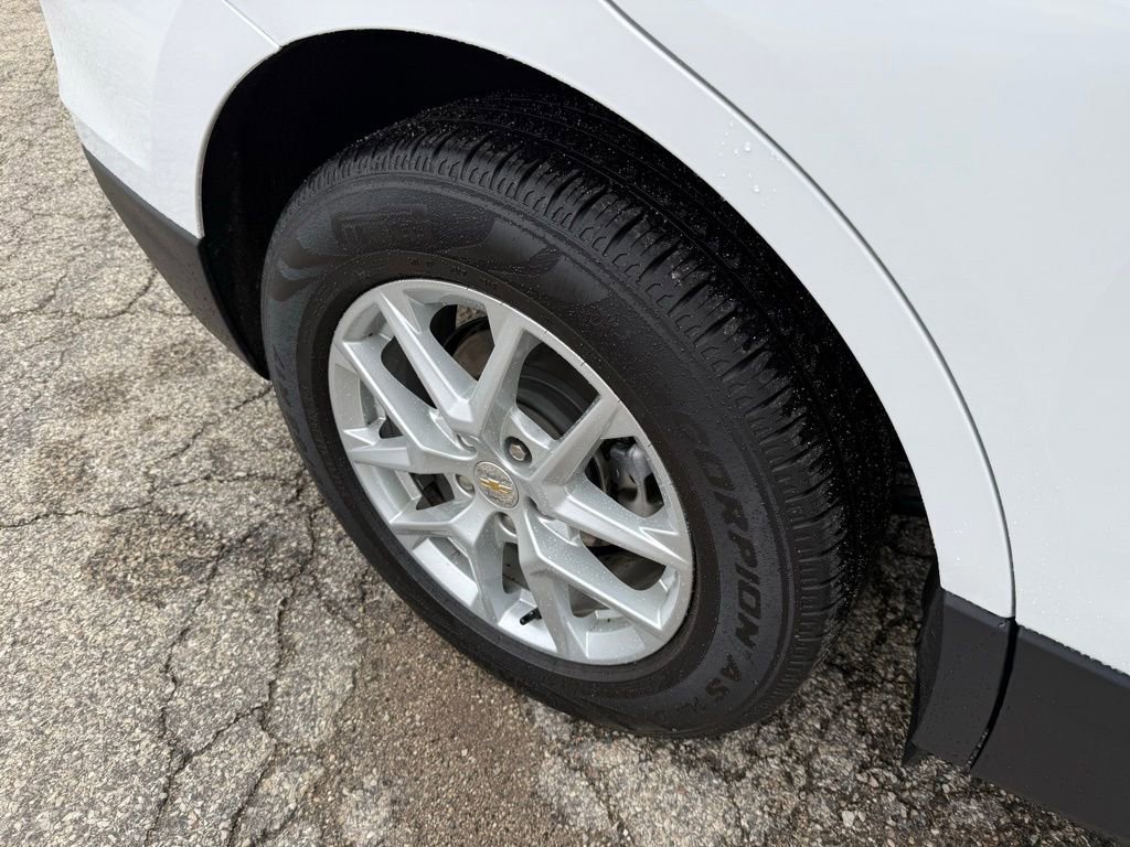 Used 2023 Chevrolet Equinox LT image 13