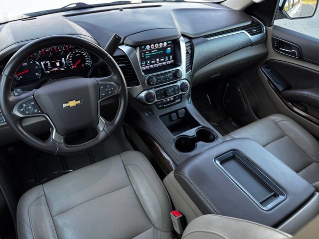 Used 2019 Chevrolet Suburban LT AWD/4WD image 14
