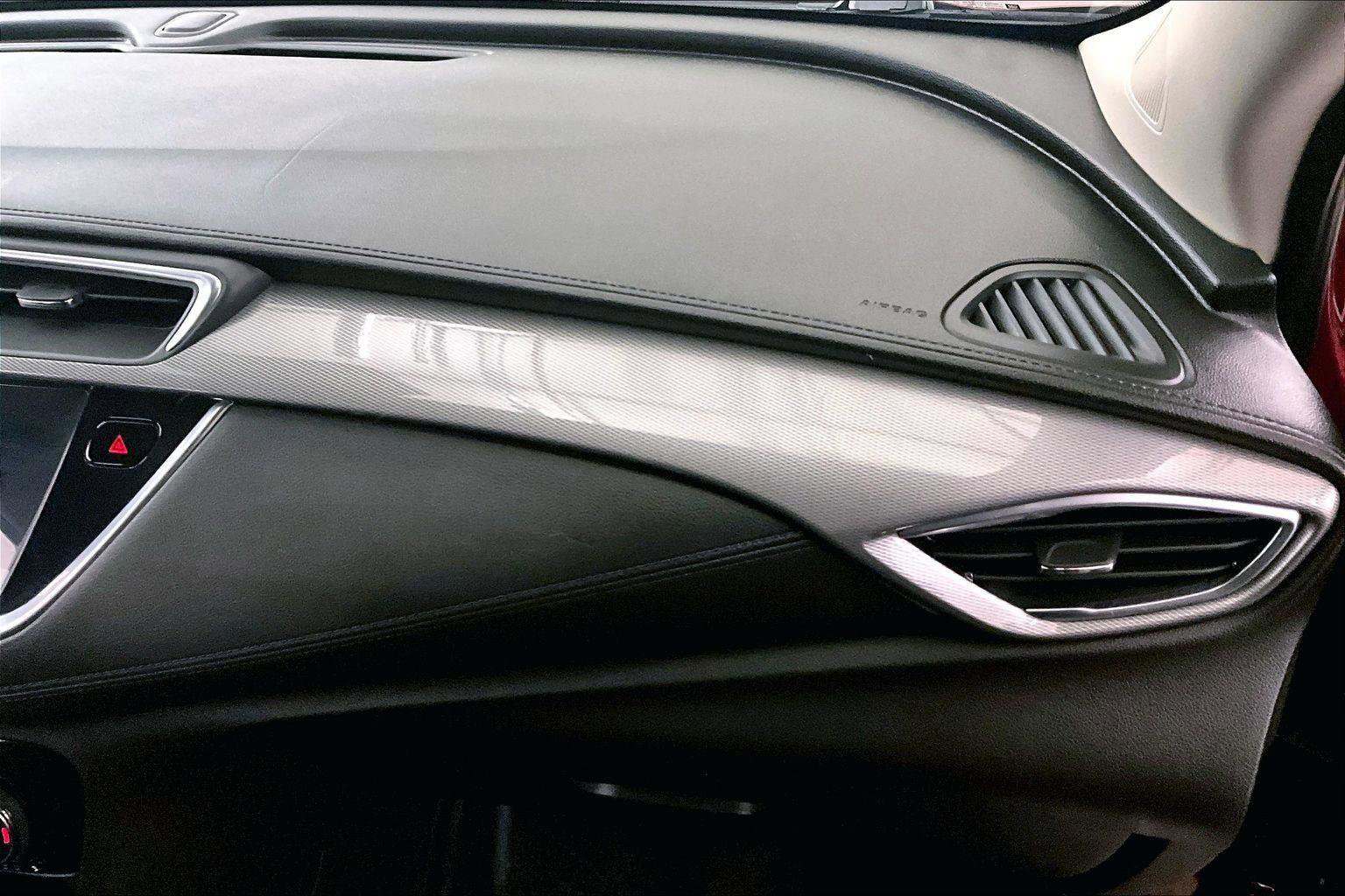 Used 2021 Buick Encore GX Select image 15