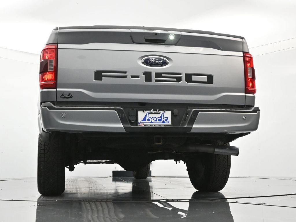 Certified 2021 Ford F150 XLT w/ Equipment Group 302A High image 12