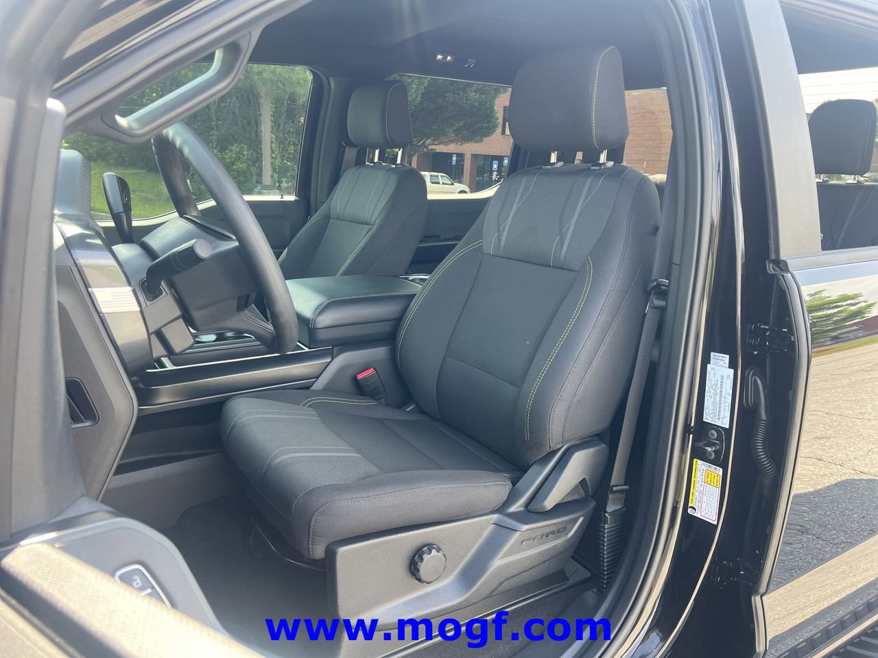 Certified 2025 Ford F150 STX AWD/4WD image 16