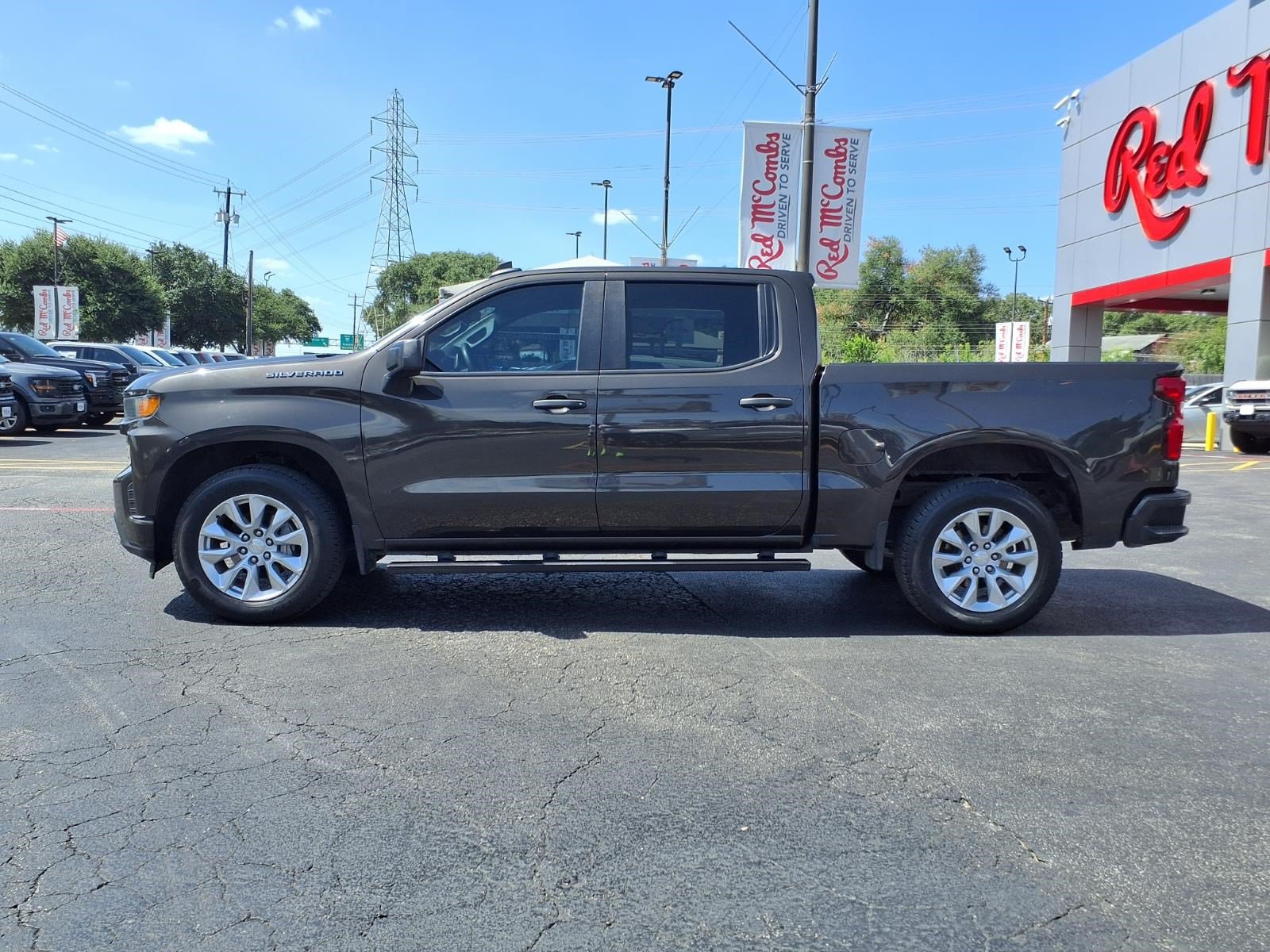 Used 2022 Chevrolet Silverado 1500 Custom RWD image 9