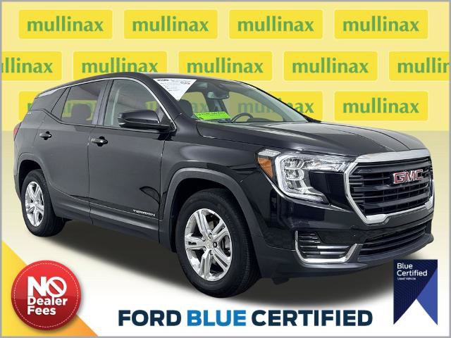 Used 2024 GMC Terrain SLE FWD image 1