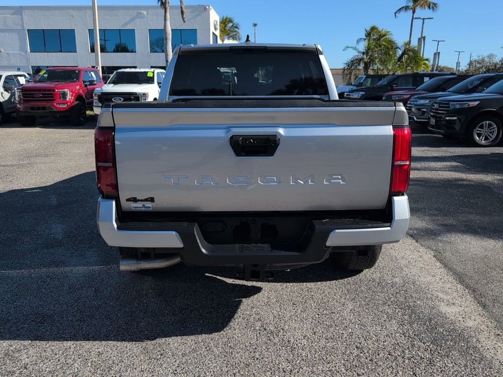 Used 2024 Toyota Tacoma TRD Off-Road image 4