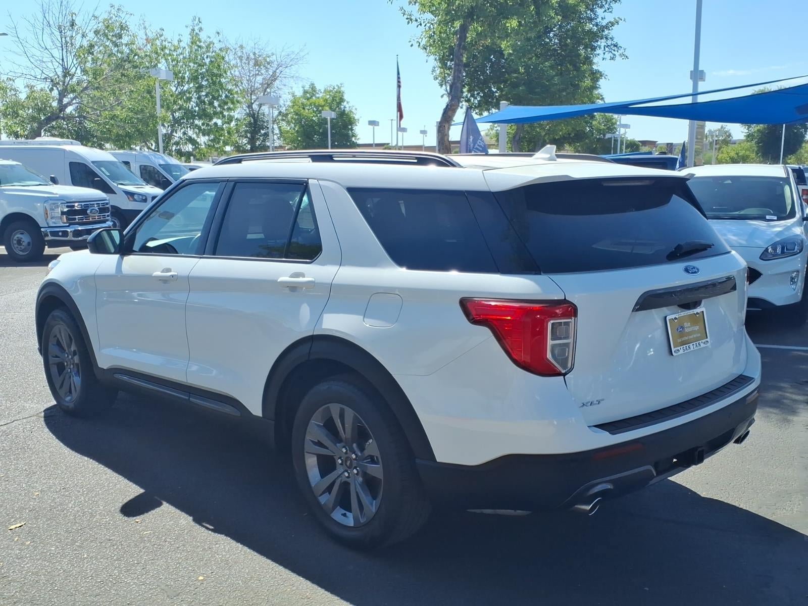 Certified 2023 Ford Explorer XLT w/ Equipment Group 202A RWD image 6
