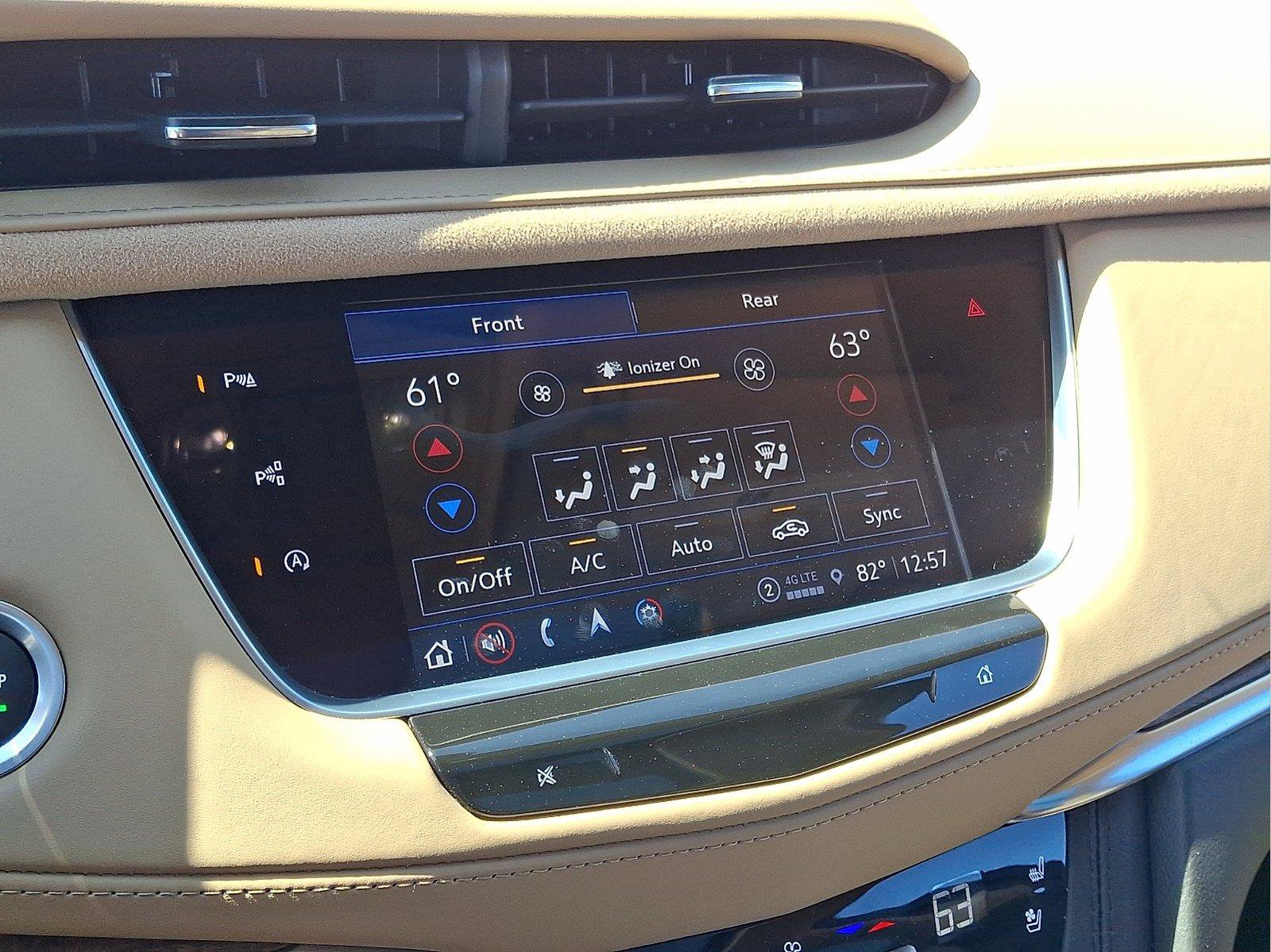 Used 2023 Cadillac XT5 Premium Luxury w/ Platinum Package FWD image 17