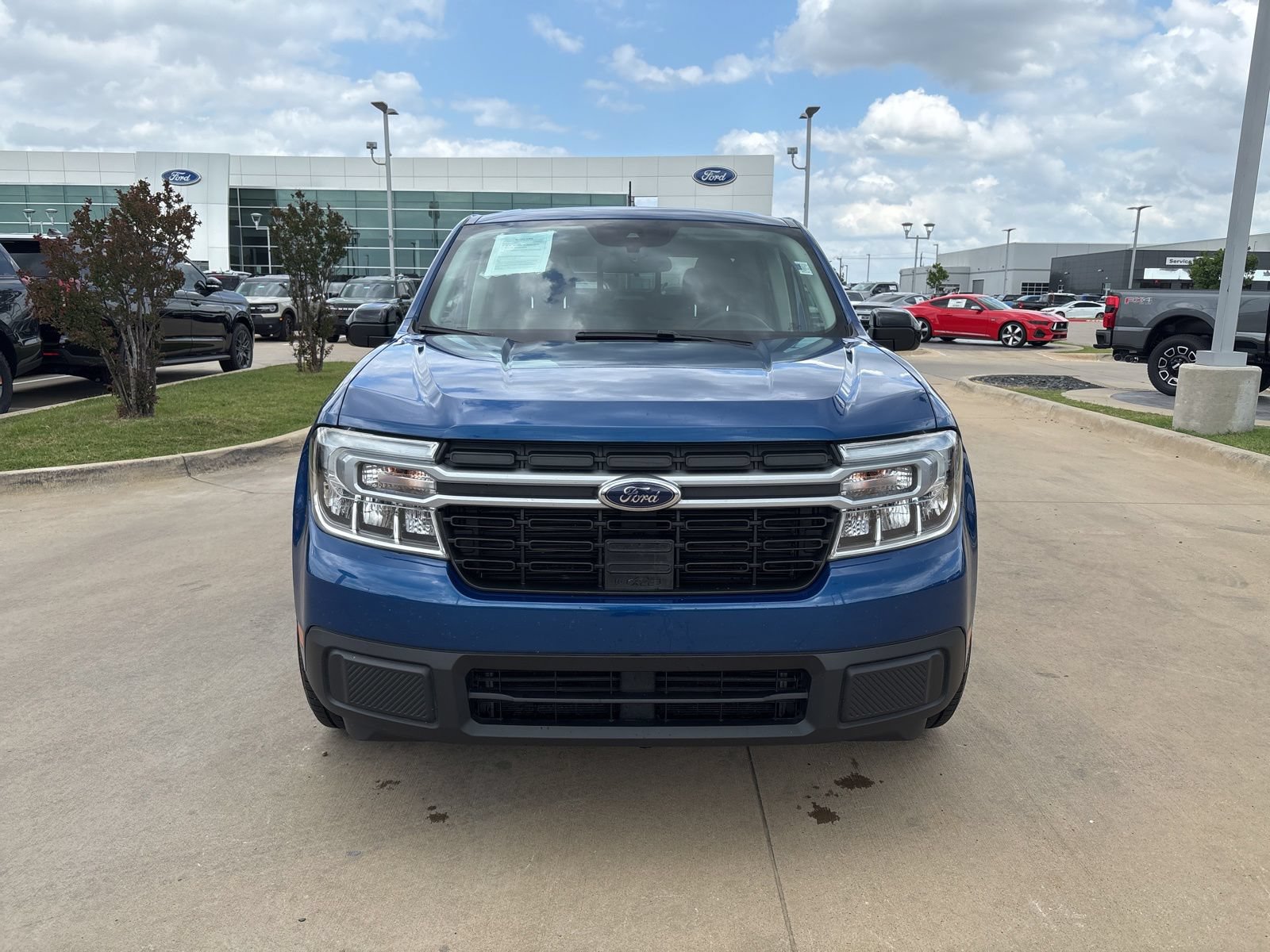 Certified 2024 Ford Maverick Lariat FWD image 9