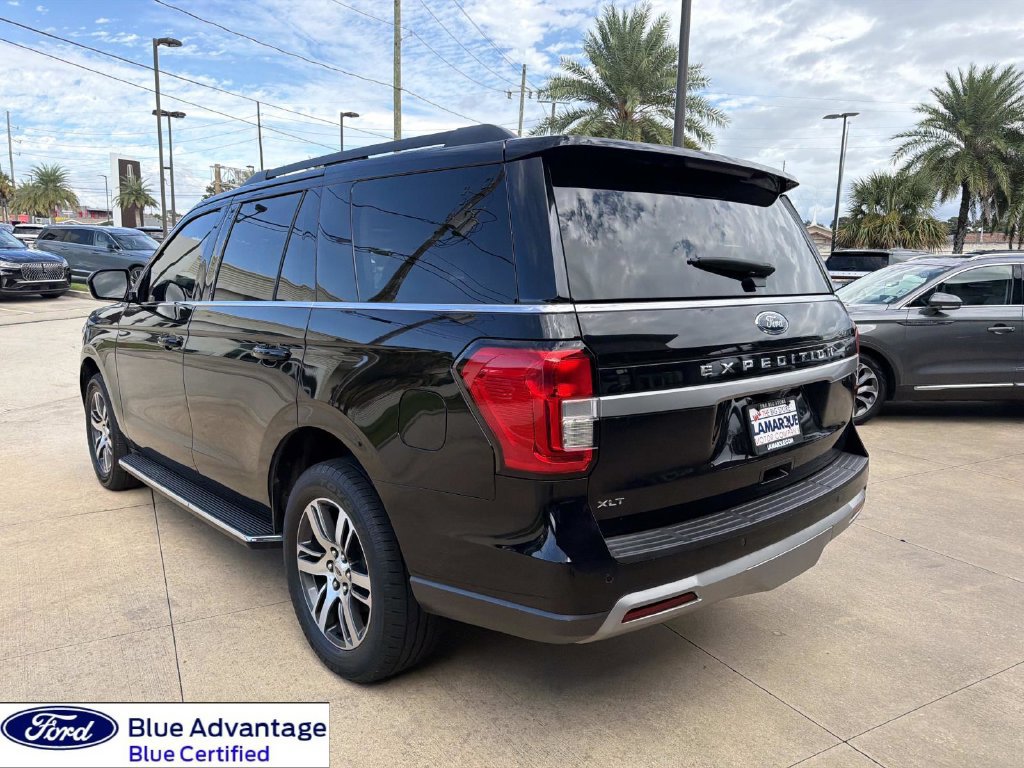 Certified 2022 Ford Expedition XLT RWD image 8