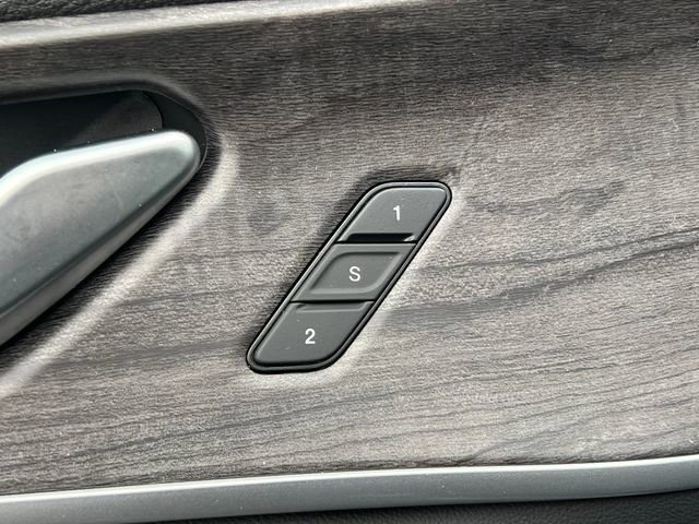 Used 2024 Jeep Grand Cherokee L Limited image 24