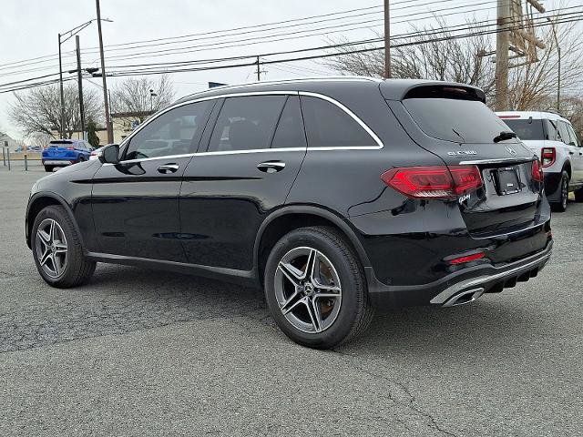Used 2021 Mercedes-Benz GLC 300 BASE 4MATIC image 2