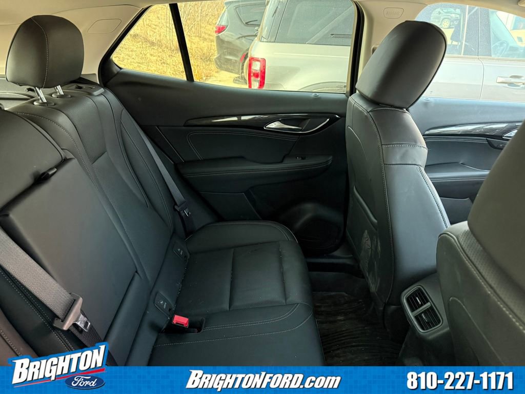 Used 2023 Buick Envision Essence image 8