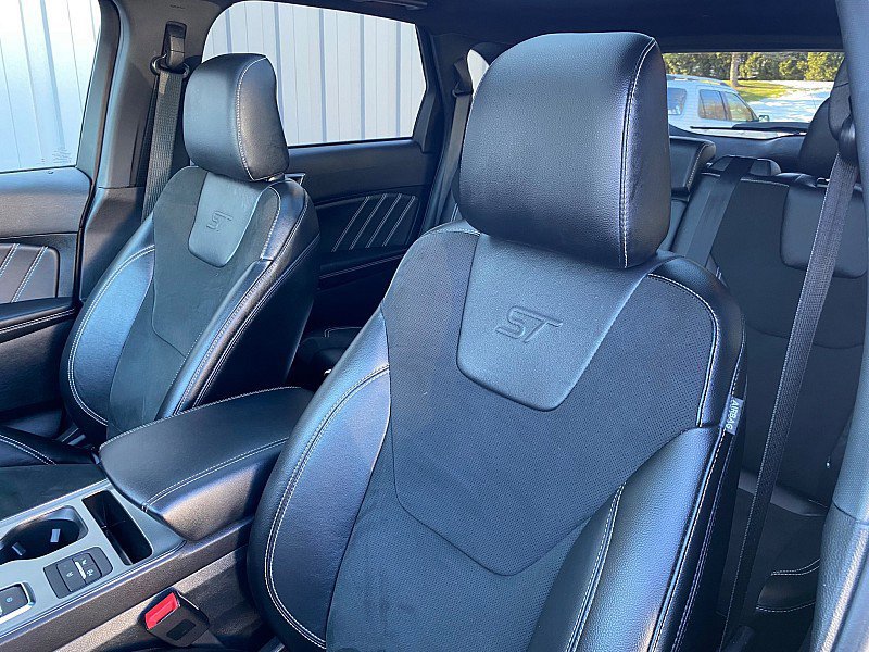 Certified 2022 Ford Edge ST w/ Equipment Group 401A image 22