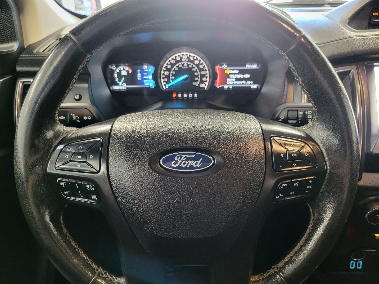 Certified 2021 Ford Ranger Lariat w/ Tremor Off-Road Package AWD/4WD image 12