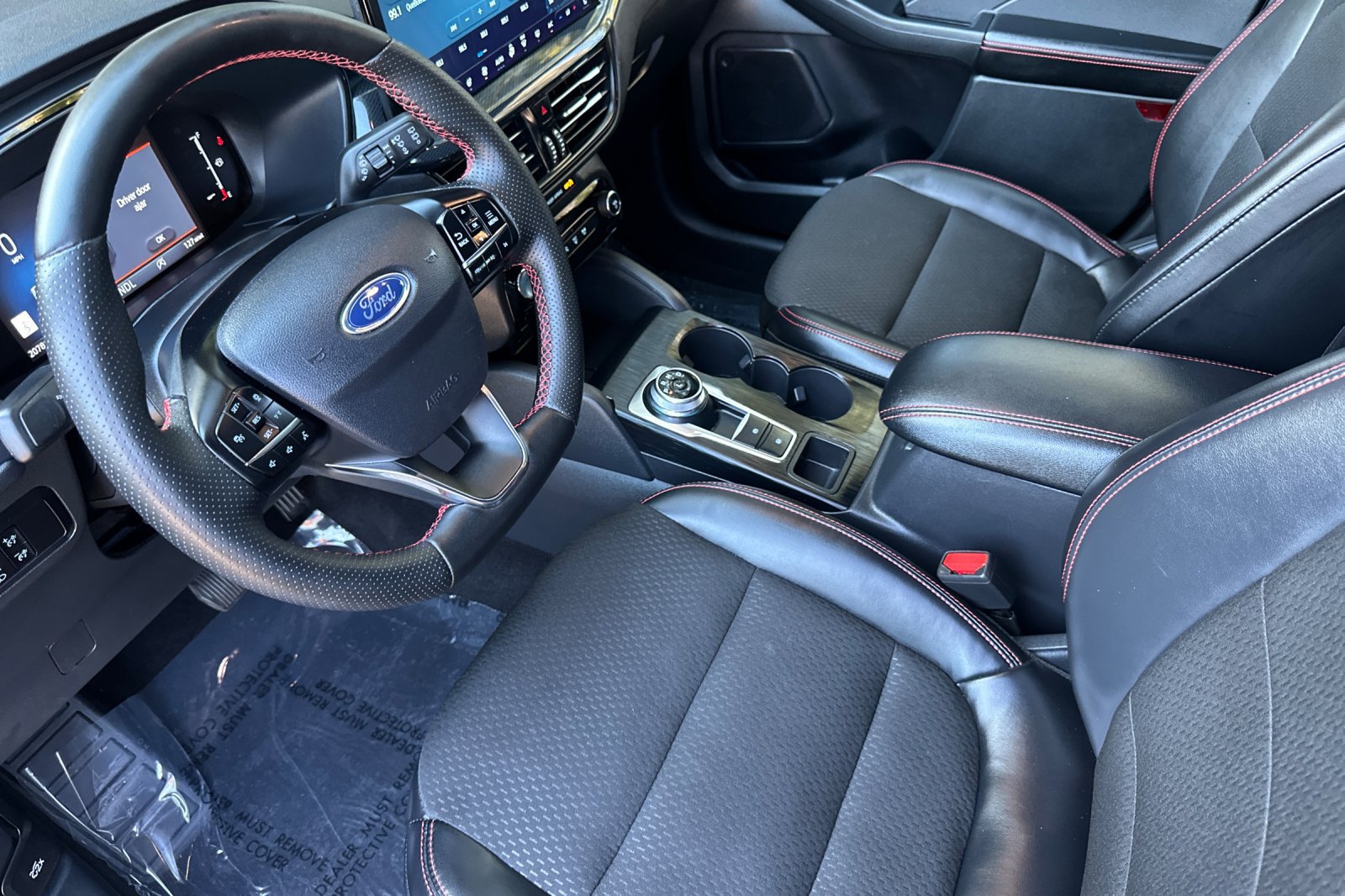 Certified 2025 Ford Escape ST-Line w/ Tech Pack #1 FWD image 10