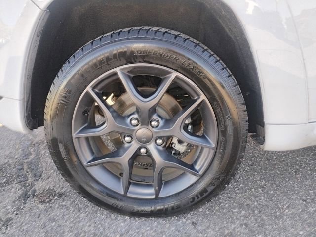 Used 2019 Jeep Grand Cherokee Limited X image 24