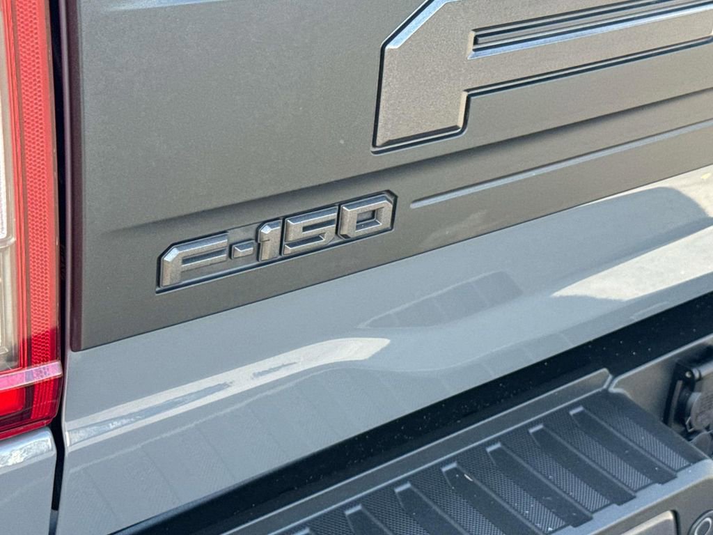 Certified 2021 Ford F150 Raptor w/ Equipment Group 801A High image 5