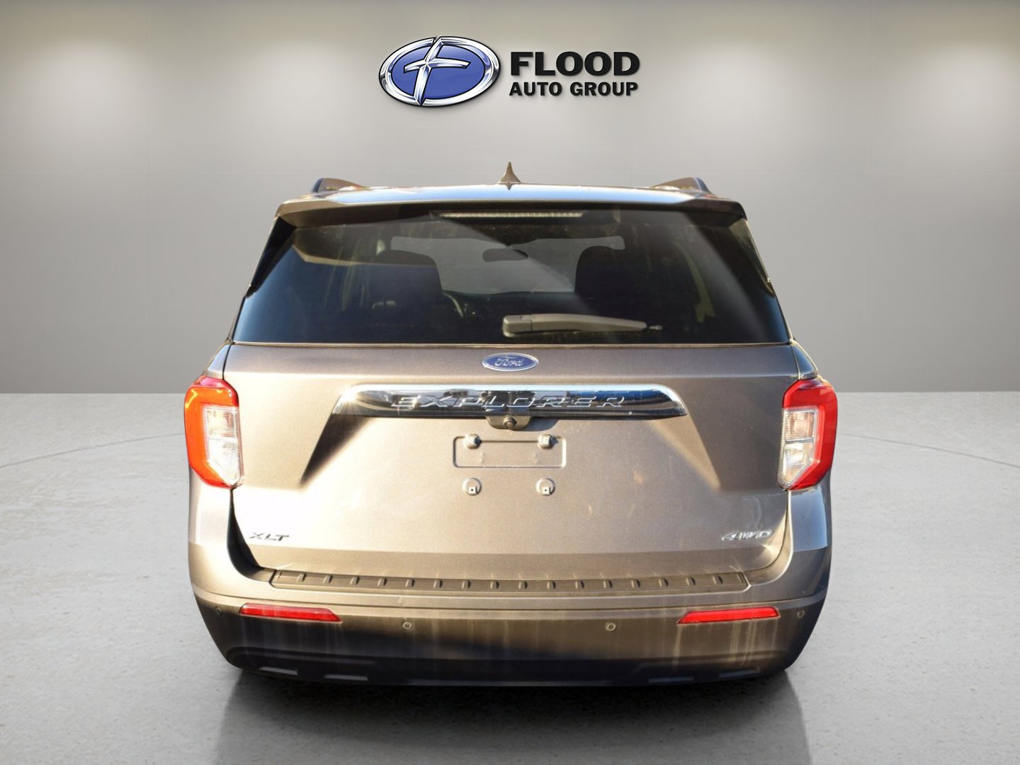 Certified 2023 Ford Explorer XLT image 4