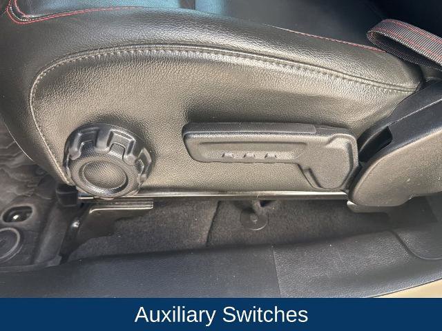 Used 2022 Jeep Wrangler Unlimited Rubicon w/ Steel Bumper Group image 14