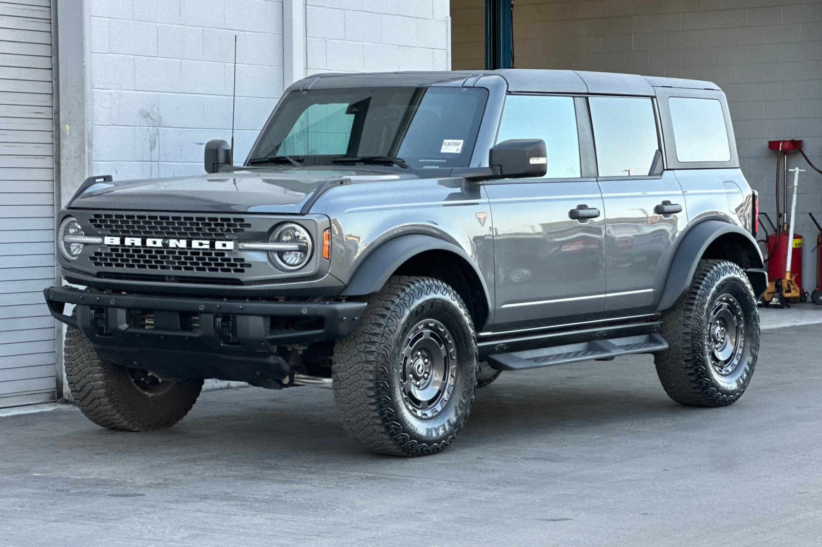 Certified 2024 Ford Bronco Badlands AWD/4WD image 8