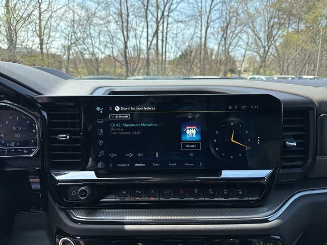 Used 2022 Chevrolet Silverado 1500 ZR2 w/ Technology Package image 16