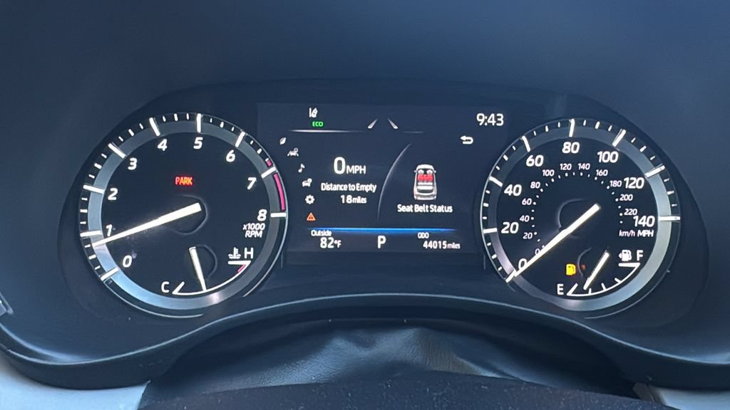 Used 2021 Toyota Highlander XLE FWD image 14