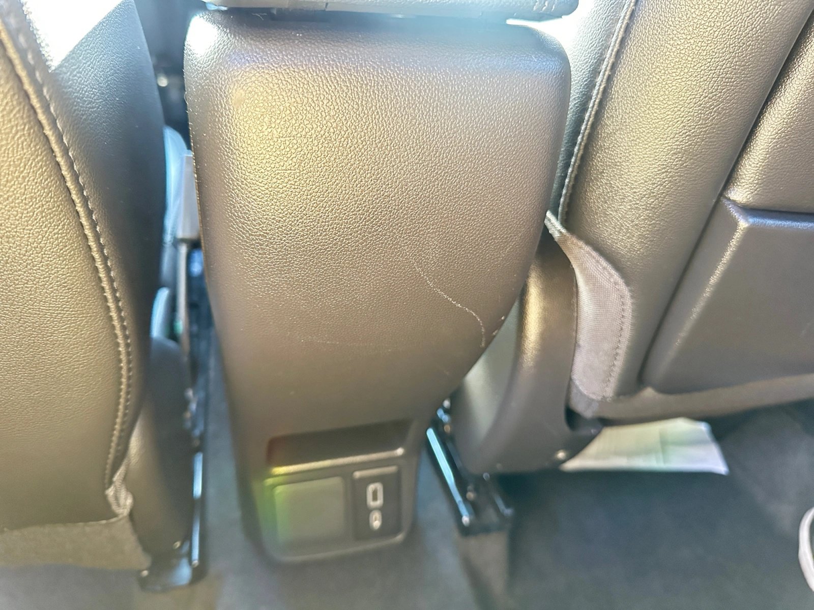 Used 2022 Buick Encore GX Preferred w/ Cold Weather Comfort Package AWD/4WD image 21