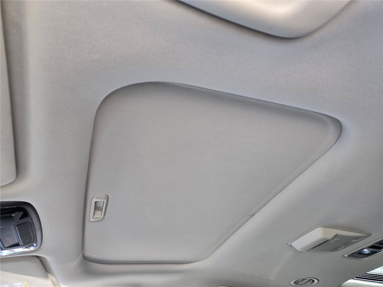 Used 2022 Kia Carnival SX Prestige FWD image 23