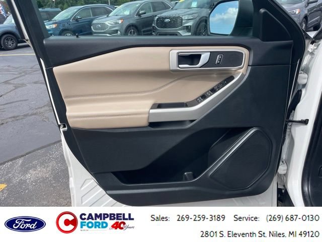 Certified 2023 Ford Explorer XLT AWD/4WD image 11
