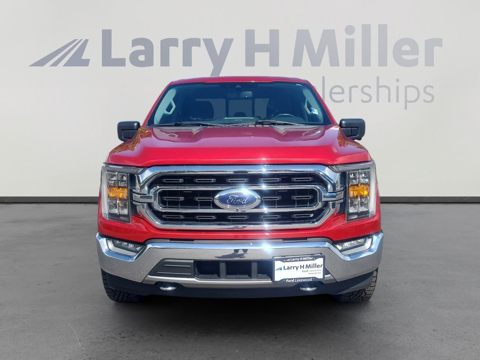 Certified 2021 Ford F150 XLT w/ Equipment Group 302A High AWD/4WD image 8