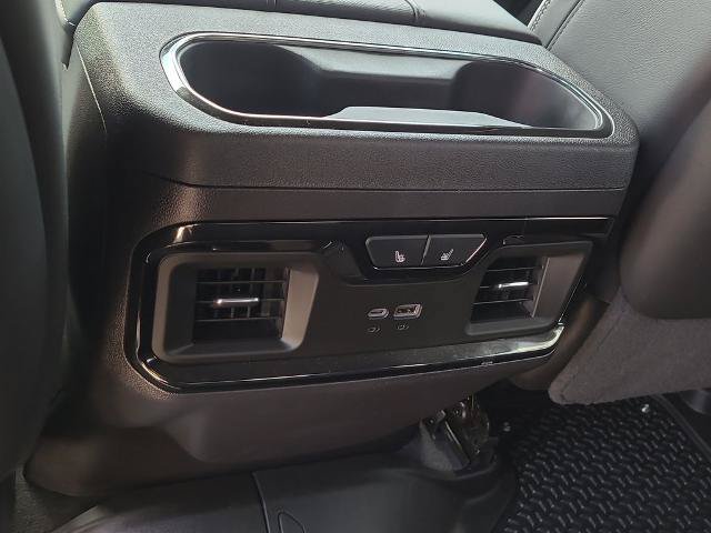 Used 2024 GMC Sierra 1500 AT4X AWD/4WD image 19