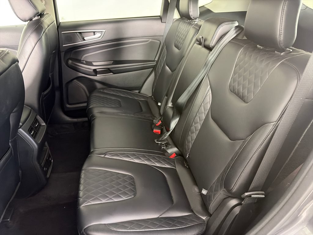 Certified 2024 Ford Edge Titanium AWD/4WD image 13