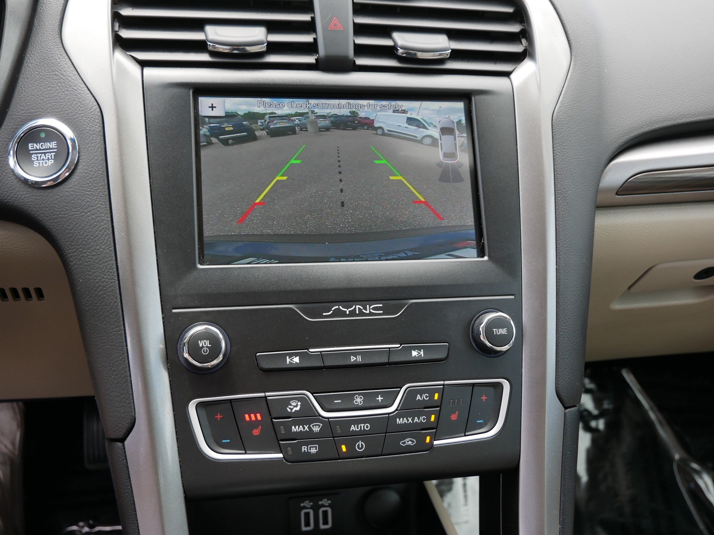 Certified 2019 Ford Fusion SEL FWD image 30
