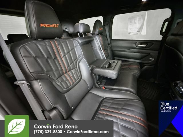 Used 2025 Nissan Armada PRO-4X w/ Pro-4X Premium Package AWD/4WD image 33