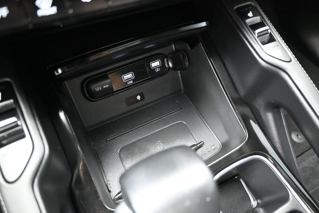 Used 2022 Kia Telluride SX w/ SX Prestige Package AWD/4WD image 18