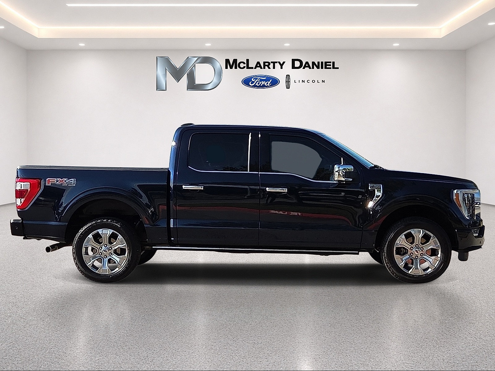 Certified 2023 Ford F150 Platinum w/ Equipment Group 701A High AWD/4WD image 6