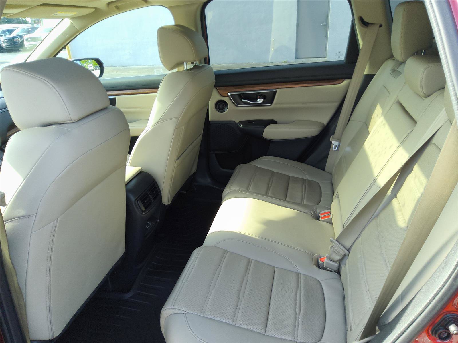 Used 2018 Honda CR-V EX-L image 16