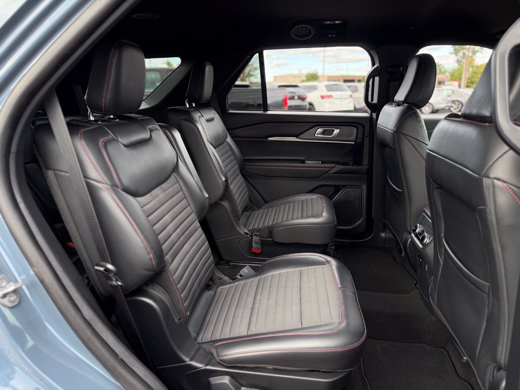 Certified 2026 Ford Explorer ST-Line AWD/4WD image 18