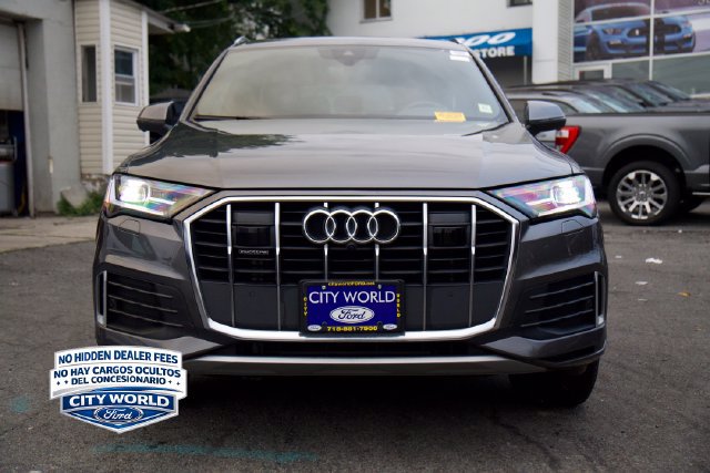 Used 2023 Audi Q7 2.0T Premium w/ Convenience Package AWD/4WD image 2